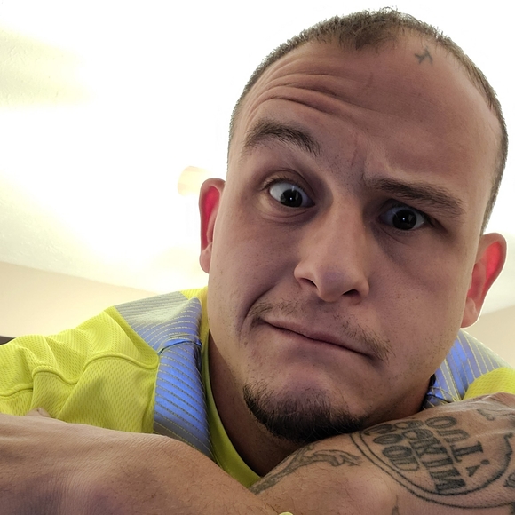 Meet your Posher, James - Picture 1 of 1